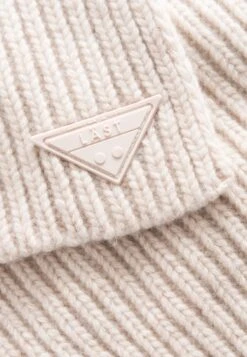 Neckwarmer - Sjaal - Beige -Kleding Discount Winkel 10890e75f7004c6c8dfdcc66071fc0a0