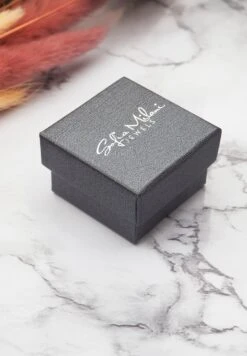 Heart - Oorbellen - Gold Coloured -Kleding Discount Winkel 1916b861cd2f4e42a683cfe00f07e694