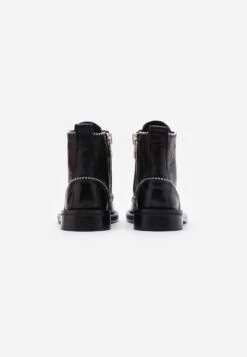 Zadig & Voltaire Laureen Roma - Korte Laarzen - Noir -Kleding Discount Winkel 1c6d8ea664104b8ba62517e30d64be0a