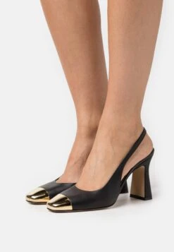 Eleonora - Klassieke Pumps - Black