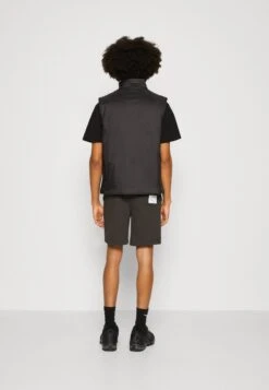 Rains Fuse Vest Unisex - Bodywarmer - Black -Kleding Discount Winkel 26551ec91705451bbee07b6c55a10d3a