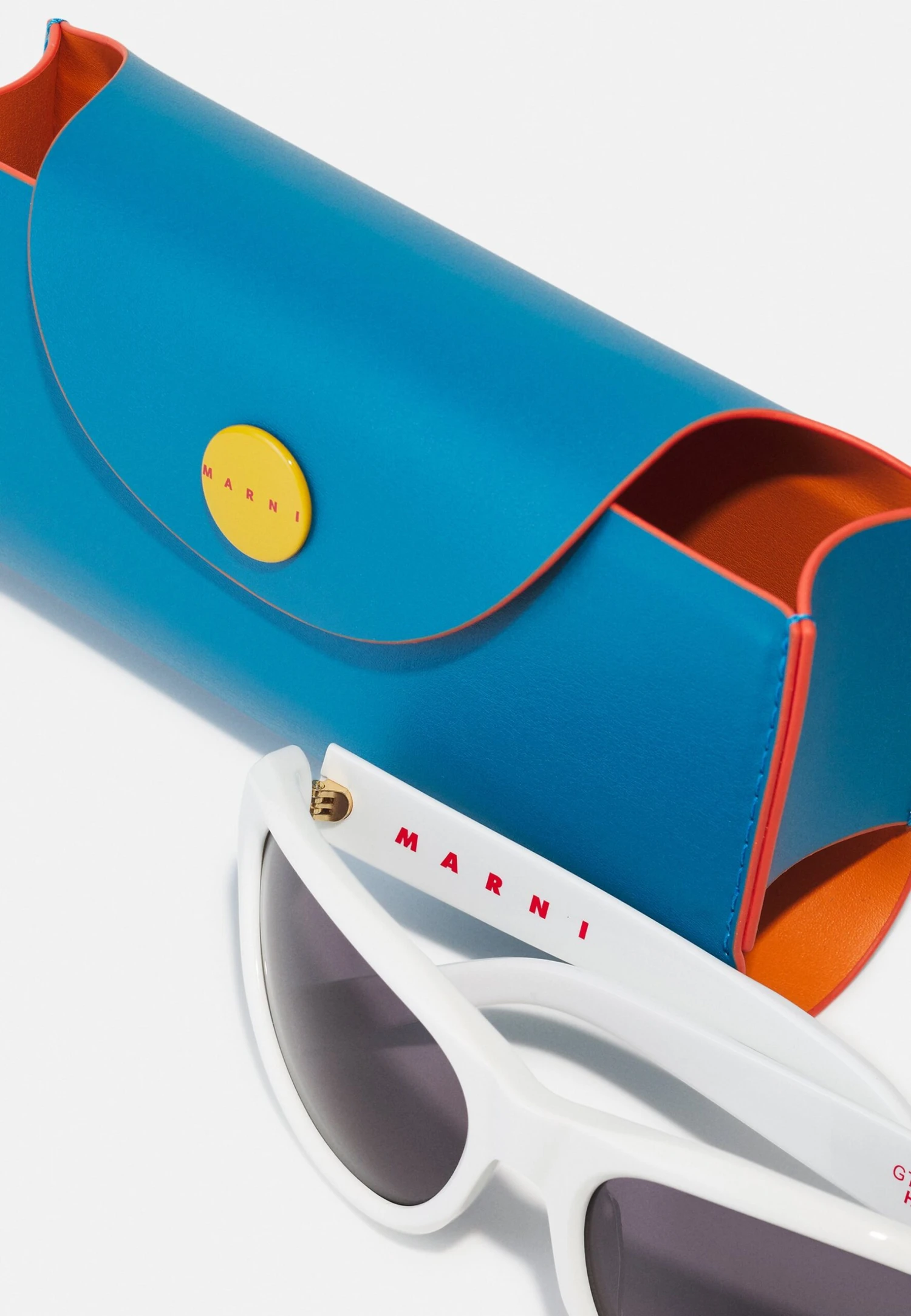 Marni Mavericks Ghost Unisex - Zonnebril - White 4 Marni Mavericks Ghost Unisex - Zonnebril - White - Afbeelding 4