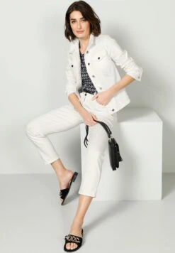 Spijkerjas - Ecru -Kleding Discount Winkel 33678b9cbafd474e9303064b7b0c7bed