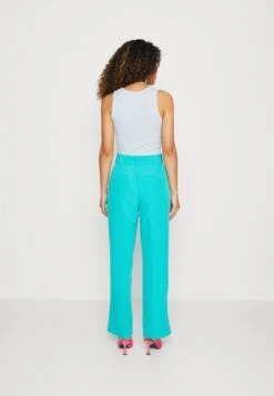 Yasjella Pant - Broek - Columbia -Kleding Discount Winkel 3be718c358044e90bd7e7a51788bde25