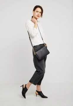 Bestsellers -Kleding Discount Winkel 460555e03ca1461f800e3641c07c32f6