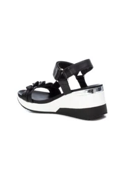 Xti Sandalen Met Sleehak - Black -Kleding Discount Winkel 486759b1abca4f8a9ea5bcd89943fb20