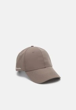 Holzweiler Sirup Tech Caps Unisex - Pet - Taupe