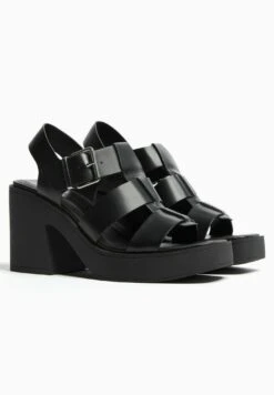 BERSHKA Cage- Sandalen Met Plateauzool - Black -Kleding Discount Winkel 5507b98c8e65444aa52f9df061816b9b