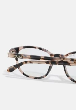 QUAY AUSTRALIA Blue Light Print Glasses - Brillen Met Blauwlichtfilter - Milky Tort 7 QUAY AUSTRALIA Blue Light Print Glasses - Brillen Met Blauwlichtfilter - Milky Tort -Kleding Discount Winkel 5999ce5e82944cf686d4547104eb15b1