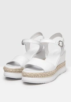 NeroGiardini Sandalen Met Sleehak - Bianco -Kleding Discount Winkel 5a54036d904b40738bcee3ce7e3a86e9