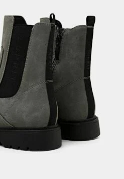 ESPRIT Korte Laarzen - Grey -Kleding Discount Winkel 5bdcbf6c27394b618d19c9de3718698f