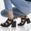 BERSHKA Cage- Sandalen Met Plateauzool - Black