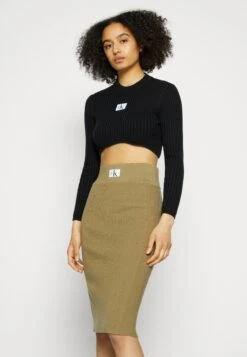 Calvin Klein Jeans Badge Skirt - Kokerrok - Woodridge -Kleding Discount Winkel 6223211fd2304b2fa4ccb773a6bd8b82