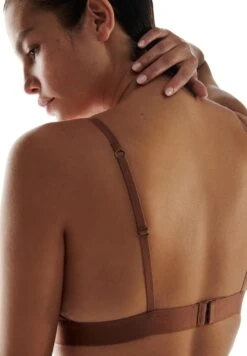 Love Stories Triangel Bralette - Triangel Bh - Sand 8 Love Stories Triangel Bralette - Triangel Bh - Sand -Kleding Discount Winkel 631f1ffdb08449599a1a24a567fd9bf2