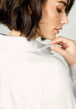 Spijkerjas - Ecru -Kleding Discount Winkel 67ba5ef7a9884358878b2b413a317260