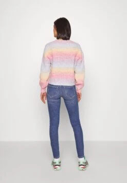 Vero Moda Vmrobyn Skinny Pushup - Jeans Skinny Fit - Medium Blue Denim -Kleding Discount Winkel 67ca127f07394045b50fd1e1c5a37109