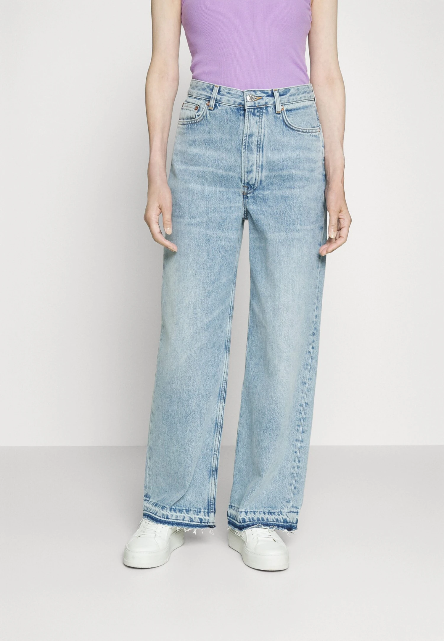 SAMSØE SAMSØE Shelly - Relaxed Fit Jeans - Light Heritage 1 SAMSØE SAMSØE Shelly - Relaxed Fit Jeans - Light Heritage