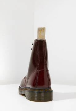 Dr. Martens Winchester Ii Boot 1460 Vegan - Veterboots - Cherry -Kleding Discount Winkel 755c08d56bda4a5eba7a2316d348f0cf