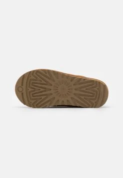 Ugg Tasman - Pantoffels - Chestnut -Kleding Discount Winkel 7f8a486afd4b4cdf8c48b654f7800e0b