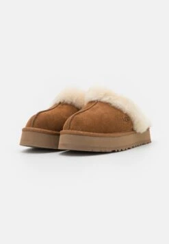 Ugg Disquette - Pantoffels - Chestnut 12 Ugg Disquette - Pantoffels - Chestnut -Kleding Discount Winkel 8b553ca615ce4fa7ab46eb64ab2c8ed0