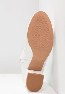 Anna Field Korte Laarzen - White -Kleding Discount Winkel 8cd4c669e12c44bcbda37f8fb284baf4