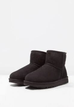 Ugg Classic Mini - Korte Laarzen - Black -Kleding Discount Winkel 8f5f1153b2b14ed8bbfe614ef767b60c