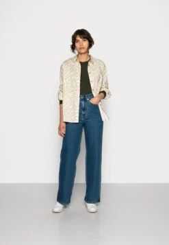 Bestsellers -Kleding Discount Winkel 92a1cd96a9b243a1a1af6bf02d79ee8d