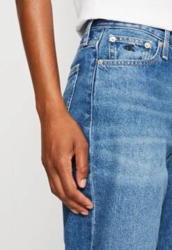 Calvin Klein Jeans Mom - Relaxed Fit Jeans - Denim Dark 11 Calvin Klein Jeans Mom - Relaxed Fit Jeans - Denim Dark -Kleding Discount Winkel 99294bd0a57847e5acd93f816d963536