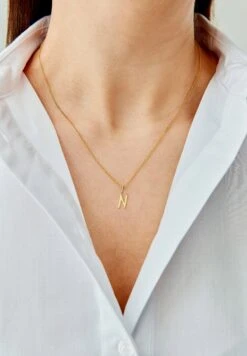 Design Letters 10Mm Charm With 45Cm Necklace 18K Gold-Plated - Ketting - Gold-Coloured