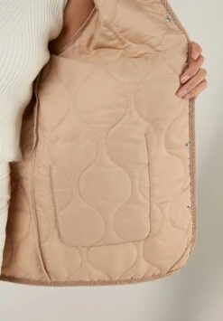 LELA Regular Fit - Winterjas - Beige 8 LELA Regular Fit - Winterjas - Beige -Kleding Discount Winkel a82e20f3158741ccb5a048ae6043ee4b