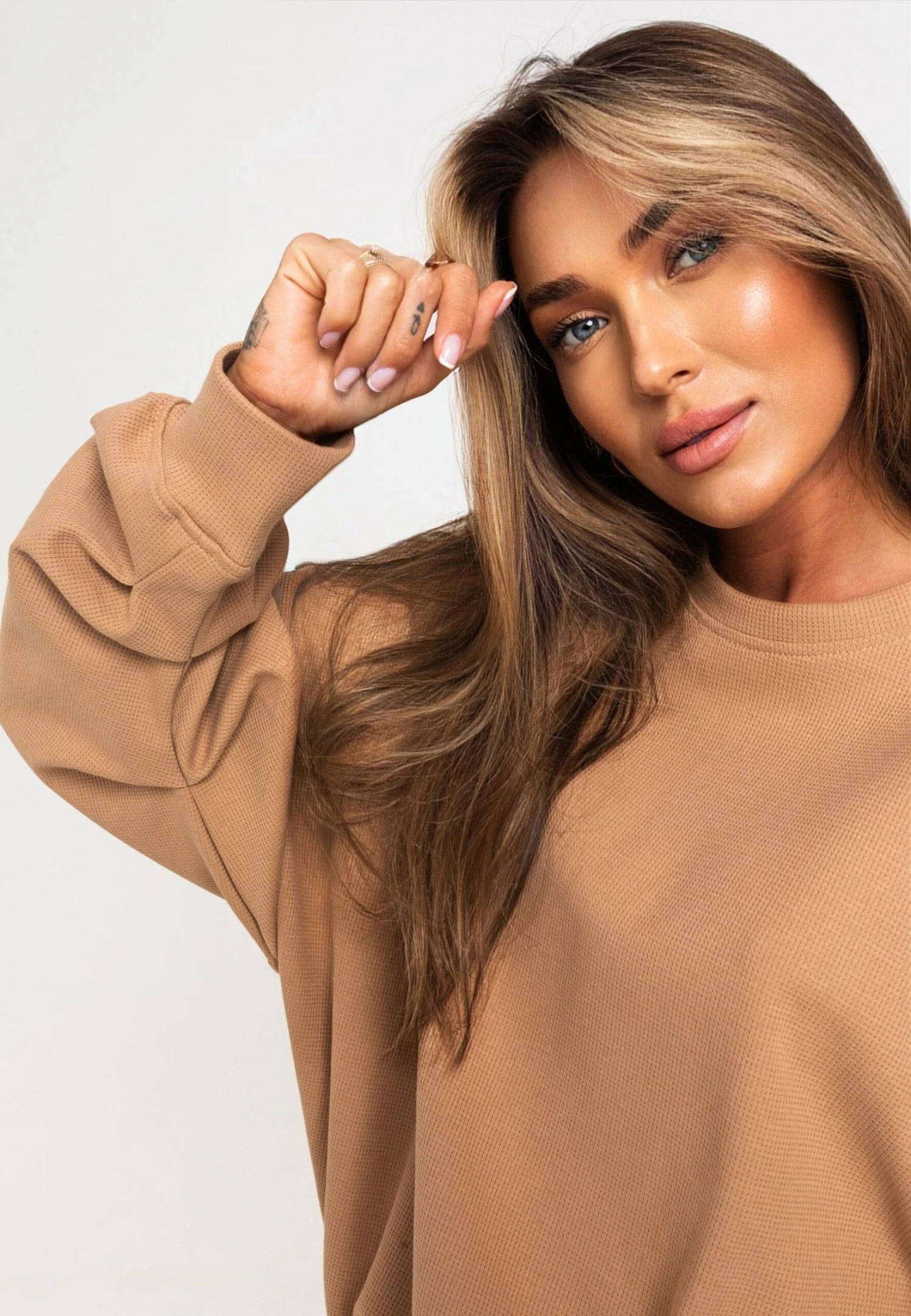 Serina Set - Trainingspak - Beige 9 Serina Set - Trainingspak - Beige - Afbeelding 9