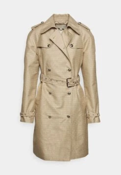 MICHAEL Michael Kors Logo Eco - Trenchcoat - Khaki 8 MICHAEL Michael Kors Logo Eco - Trenchcoat - Khaki -Kleding Discount Winkel b21acda3be634642b00b5cc091f09d52