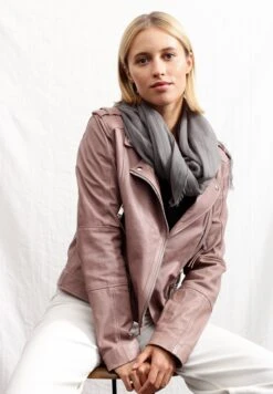 Codello Hauchfeiner Und Supersofter Edel-Schal  - Sjaal - Grau