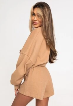 Serina Set - Trainingspak - Beige 13 Serina Set - Trainingspak - Beige -Kleding Discount Winkel c4b64d48e9234cb7898aeeed858bc98c