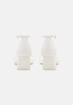 Call It Spring Vickie - Sandalen - White -Kleding Discount Winkel c5a680a80d2044ea8fc1f665d070a288