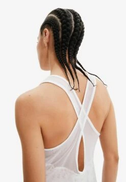 Desigual Sport Logo Vest - Top - White -Kleding Discount Winkel d10fb599e43c4e3cb494ca507fabd81d