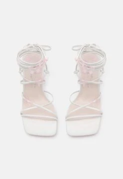 Call It Spring Vegan Flutterby - Sandalen Met Hoge Hak - Silver 11 Call It Spring Vegan Flutterby - Sandalen Met Hoge Hak - Silver -Kleding Discount Winkel d1aa201dcff8475f8d240cc1d7f5c1e1