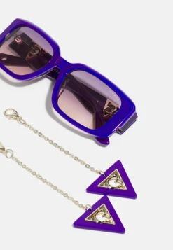 Guess Zonnebril - Shiny Violet/Gradient Violet -Kleding Discount Winkel d443fe3a534446dc907cc85e434f0fef