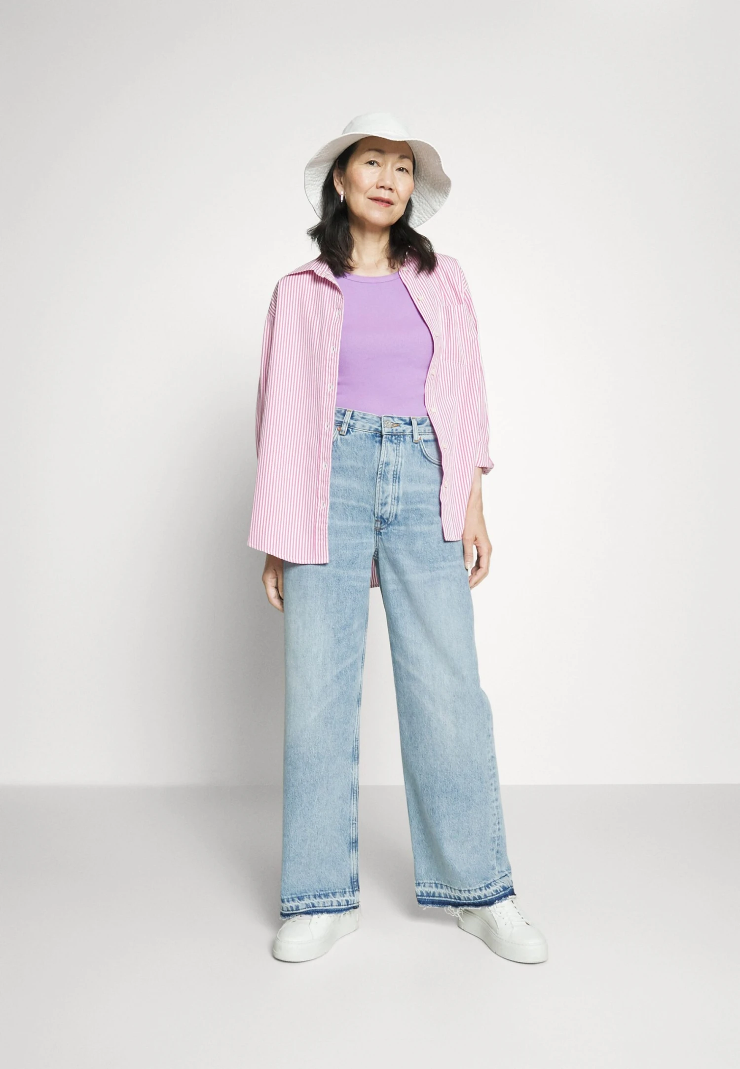 SAMSØE SAMSØE Shelly - Relaxed Fit Jeans - Light Heritage 2 SAMSØE SAMSØE Shelly - Relaxed Fit Jeans - Light Heritage - Afbeelding 2