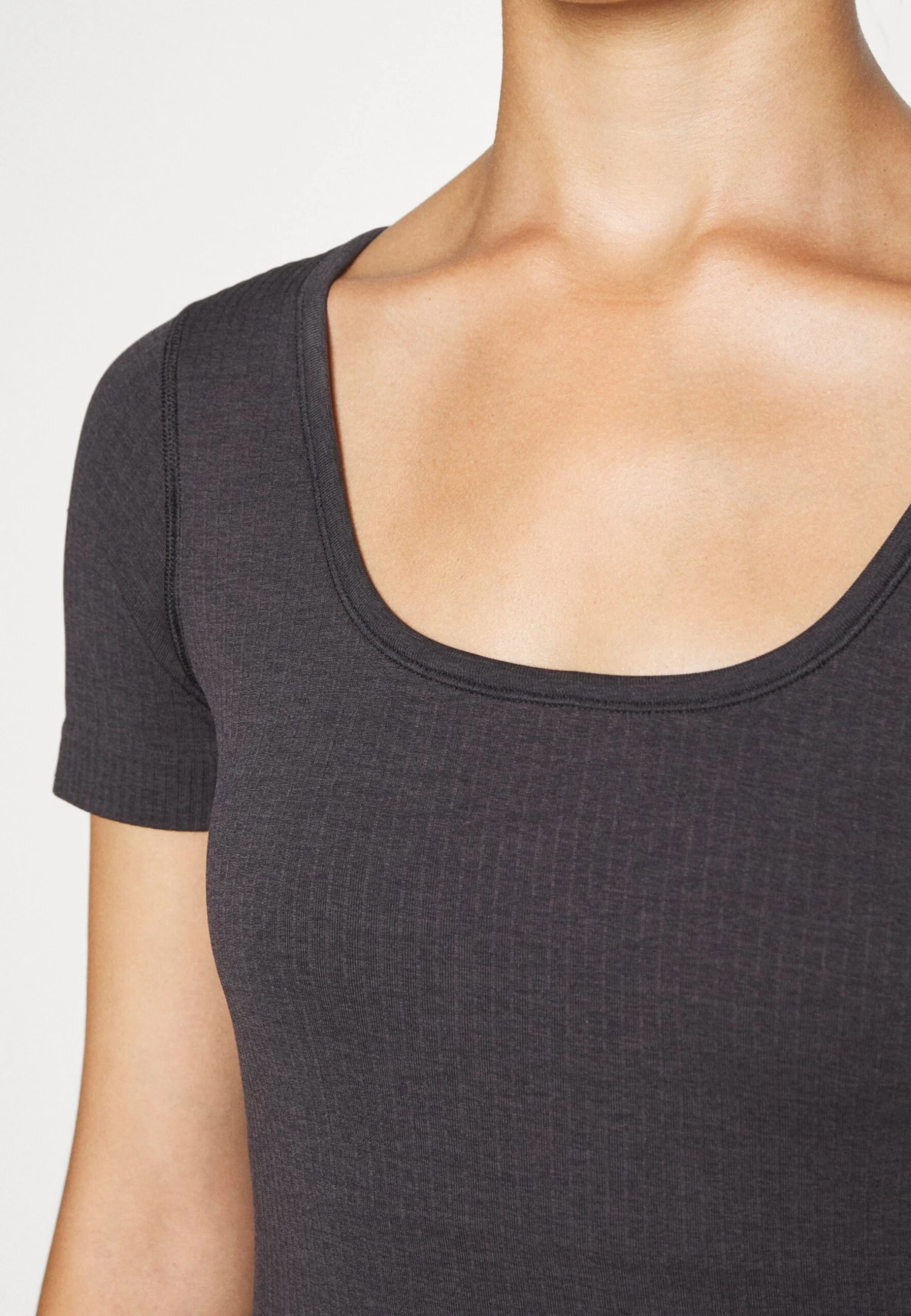 Lululemon Ebb To Street Short Sleeve - T-Shirt Basic - Black 4 Lululemon Ebb To Street Short Sleeve - T-Shirt Basic - Black - Afbeelding 4