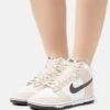 Nike Sportswear Nike Dunk - Sneakers Hoog - Beige/White