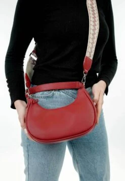 Nizza Rue 09 - Handtas - Red -Kleding Discount Winkel e255a7839f104df98738d2f7acc9edaa