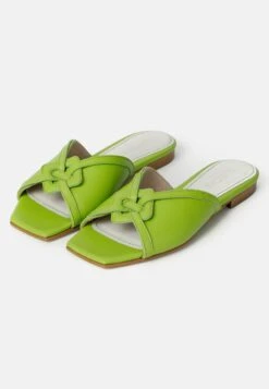 SandrineGrashopper - Muiltjes - Green -Kleding Discount Winkel e3cb49ce4eec4a7189326f05576e1665