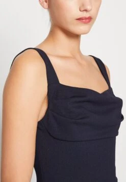 Wal G Serena Pleated - Jumpsuit - Navy Blue 11 Wal G Serena Pleated - Jumpsuit - Navy Blue -Kleding Discount Winkel e4620a30a357488c9e670fda8501a216