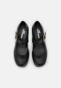 KOI FOOTWEAR Vegan Tira Classic Mary Janes - Plateaupumps - Black -Kleding Discount Winkel e8dd5d4fb1994200b686866abf18e002