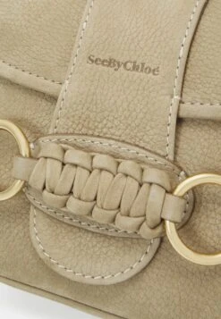 See By Chloé Saddie - Schoudertas - Motty Grey 9 See By Chloé Saddie - Schoudertas - Motty Grey -Kleding Discount Winkel ee197aea72a14c40b1d6b98c6c26cbfb