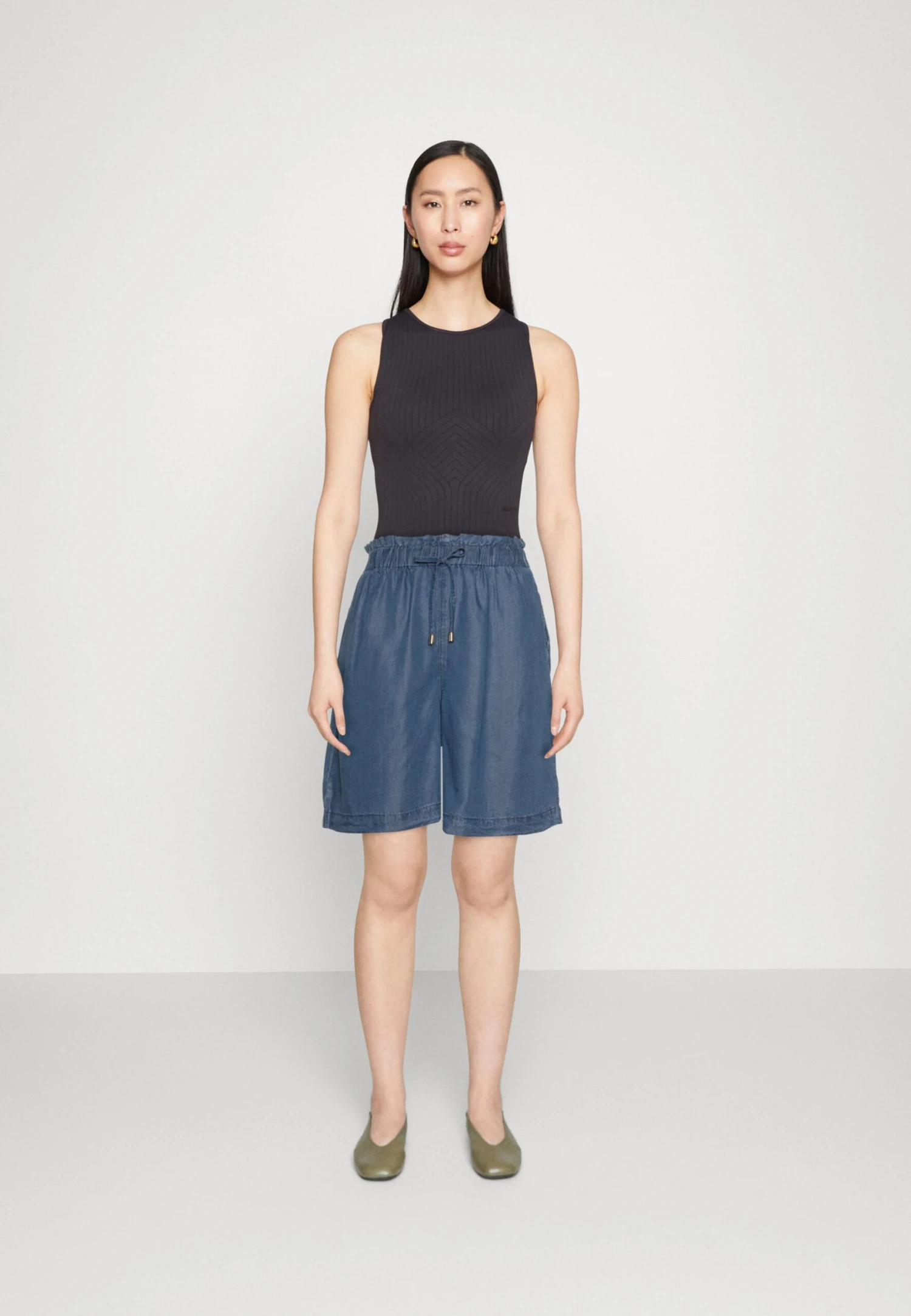 Lsuellen - Shorts - Medium Blue 2 Lsuellen - Shorts - Medium Blue - Afbeelding 2