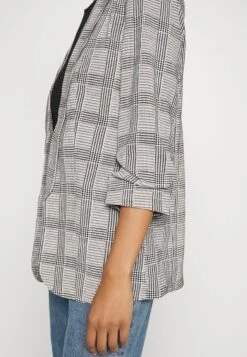 Pieces Pcboss 3/4 - Blazer - Black 11 Pieces Pcboss 3/4 - Blazer - Black -Kleding Discount Winkel f09cc668600b431fbb08be9ab3026562