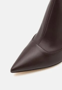 MICHAEL Michael Kors Clara- Korte Laarzen - Chocolate -Kleding Discount Winkel f2587adbc51744dbaf489c38bbc0518d