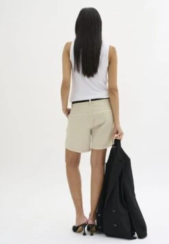 Laramw - Shorts - Oatmeal 7 Laramw - Shorts - Oatmeal -Kleding Discount Winkel f3931e063c754efc87382a82febb119a